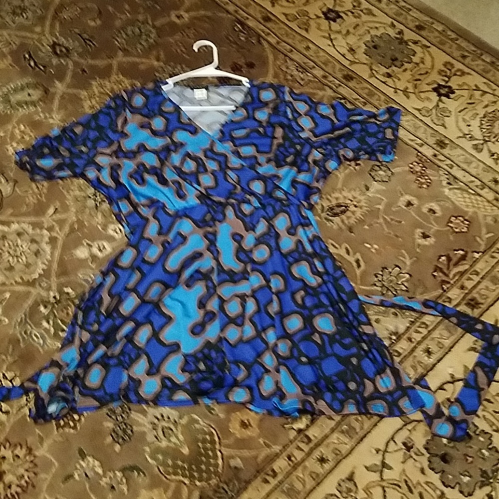 Ladies dress